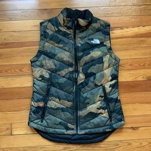 NORTH FACE vest